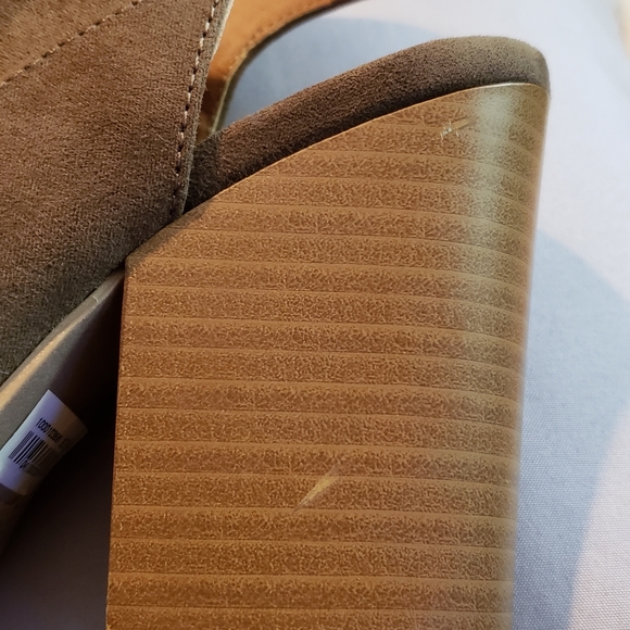 Qupid faux suede heel booties Size 6.5 - Picture 11 of 12